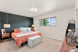 1038 E Vartikian Ave, Fresno, CA 93710 - Photo 23