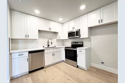 8598 Danridge Drive, Sacramento, CA 95828 - Photo 7