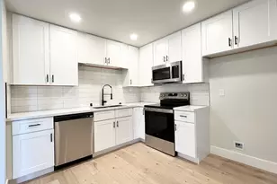8598 Danridge Dr, Sacramento, CA 95828 - Photo 7