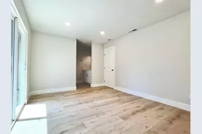 8598 Danridge Drive, Sacramento, CA 95828 - Photo 11