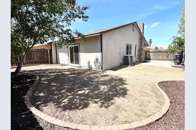 8598 Danridge Drive, Sacramento, CA 95828 - Photo 15