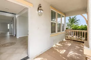 10272 Beckley Way, Elk Grove, CA 95757 - Photo 5