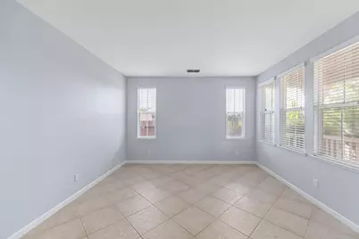 10272 Beckley Way, Elk Grove, CA 95757 - Photo 11