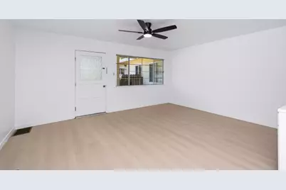 131 E 17th Street #35, Marysville, CA 95901 - Photo 9