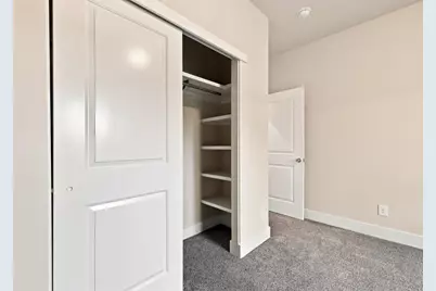 5027 Engle Road, Carmichael, CA 95608 - Photo 33