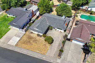 7104 Rimrock Dr, Sacramento, CA 95828 - Photo 29
