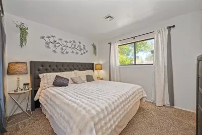 7104 Rimrock Drive, Sacramento, CA 95828 - Photo 23