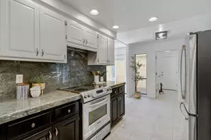 281 Portinao Cir, Sacramento, CA 95831 - Photo 31