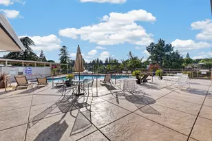 Pinebrook Dr, Folsom, CA 95630 - Photo 23