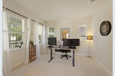 566 W Bonaventure Avenue, Mountain House, CA 95391 - Photo 15