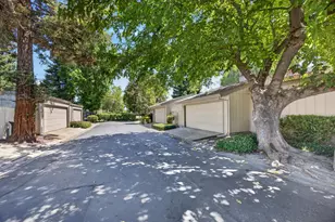 583 Leeward Way, Sacramento, CA 95831 - Photo 43