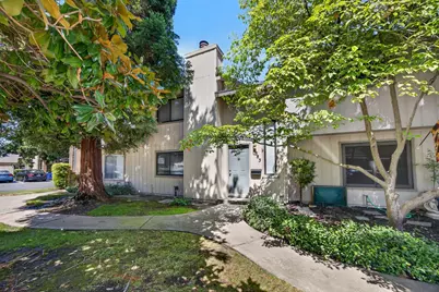 583 Leeward Way, Sacramento, CA 95831 - Photo 1