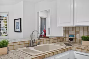 2 Dumfries Ct, Sacramento, CA 95831 - Photo 23