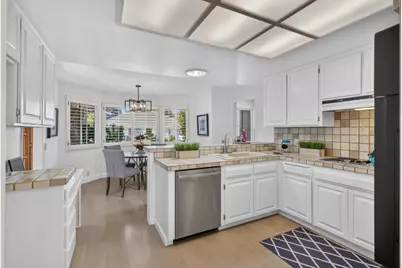 2 Dumfries Court, Sacramento, CA 95831 - Photo 19