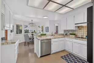 2 Dumfries Ct, Sacramento, CA 95831 - Photo 19