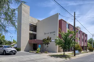 5025 J St, Sacramento, CA 95819 - Photo 9