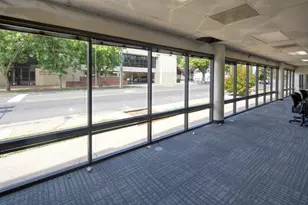 5025 J St, Sacramento, CA 95819 - Photo 17