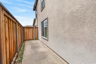 6824 Castro Verde Way, Elk Grove, CA 95757 - Photo 41