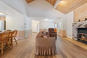 163 Mill Creek Cir, Arnold, CA 95223 - Photo 5