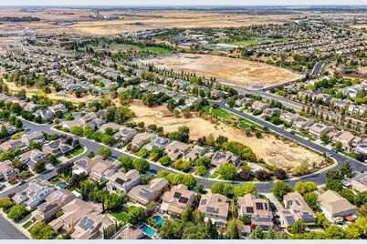 811 Spotted Pony Lane, Rocklin, CA 95765 - Photo 53