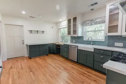1560 W 23rd Street, Merced, CA 95340 - Photo 3