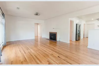 1560 W 23rd Street, Merced, CA 95340 - Photo 7