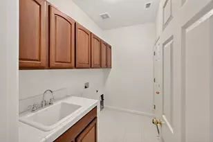 212 Coastal Ln, Waterford, CA 95386 - Photo 35