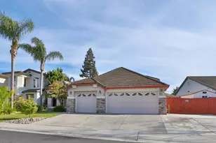 9404 Lyndley Plaza Way, Elk Grove, CA 95624 - Photo 37
