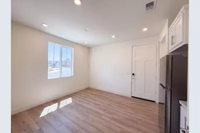 5699 Kusnick Avenue, Tracy, CA 95377 - Photo 7