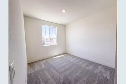 5699 Kusnick Avenue, Tracy, CA 95377 - Photo 29