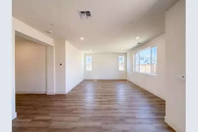 5699 Kusnick Avenue, Tracy, CA 95377 - Photo 9