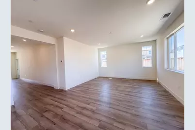 5699 Kusnick Avenue, Tracy, CA 95377 - Photo 3