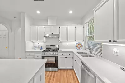 38 Rosier Circle, Sacramento, CA 95833 - Photo 5