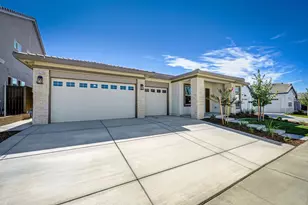 1329 Bear Crk Dr, Rocklin, CA 95765 - Photo 3