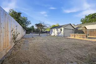 1651 Lucerne Ave, Stockton, CA 95203 - Photo 23