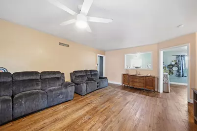 1651 Lucerne Avenue, Stockton, CA 95203 - Photo 7