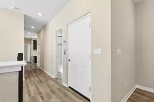 110 Fonseca St, Sacramento, CA 95816 - Photo 29
