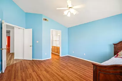 8499 Dartford Drive, Sacramento, CA 95823 - Photo 19