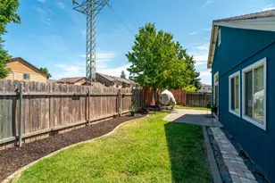 8499 Dartford Dr, Sacramento, CA 95823 - Photo 7