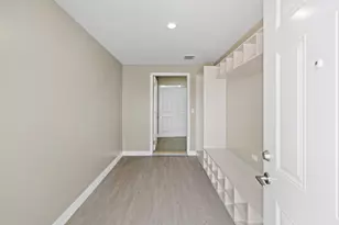 7653 Skiros Way, Sacramento, CA 95823 - Photo 5
