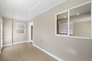 7653 Skiros Way, Sacramento, CA 95823 - Photo 15