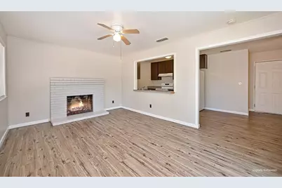 8287 Newfield Circle, Sacramento, CA 95828 - Photo 17