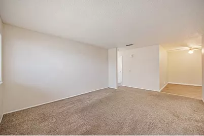 8287 Newfield Circle, Sacramento, CA 95828 - Photo 3