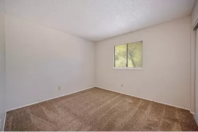 8287 Newfield Circle, Sacramento, CA 95828 - Photo 19