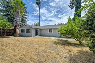 8287 Newfield Cir, Sacramento, CA 95828 - Photo 31