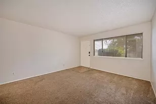 8287 Newfield Cir, Sacramento, CA 95828 - Photo 5