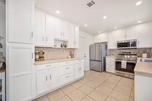7309 Sunleaf Ln, Sacramento, CA 95828 - Photo 3