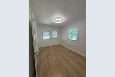 1049 104th Avenue, Oakland, CA 95355 - Photo 37