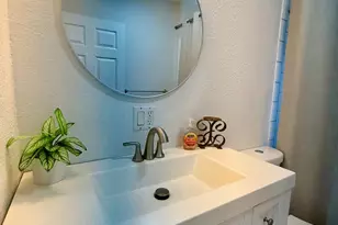 1049 104th Ave, Oakland, CA 95355 - Photo 11