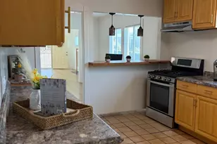 1049 104th Ave, Oakland, CA 95355 - Photo 23